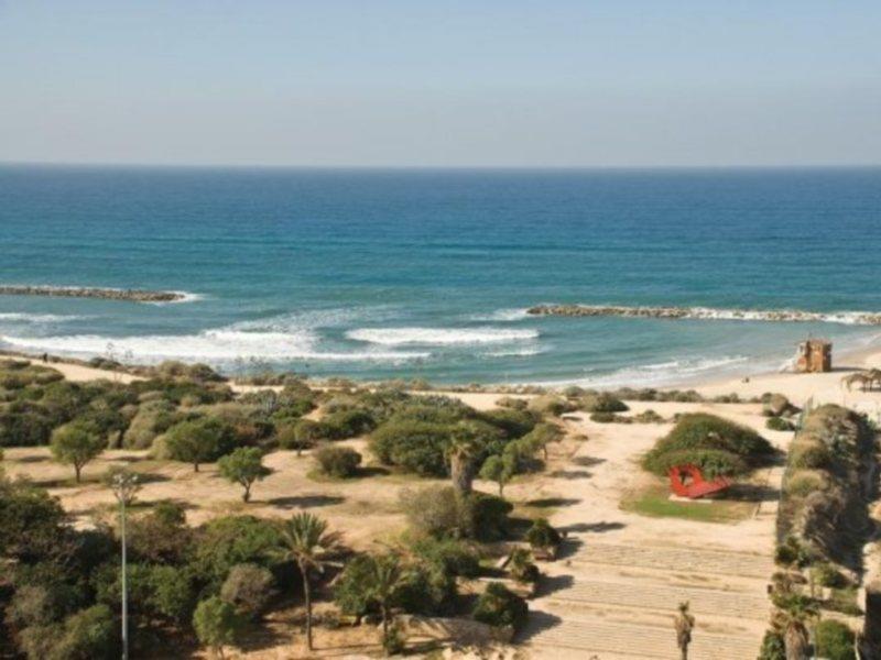 Grand Beach Hotel Tel Aviv Exterior photo